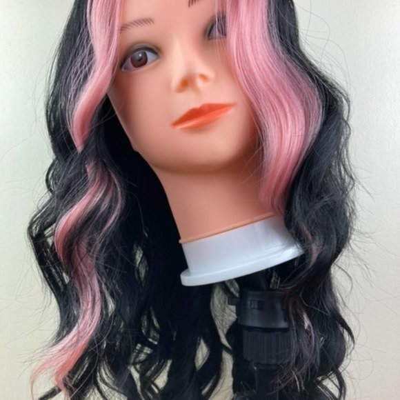 Black PINK Wavy Middle Part Wigs - Picture 3 of 5